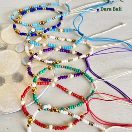 Bead Bracelets Mix Color by Darabali